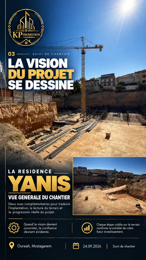 Vue de la fouille et des armatures avec la grue